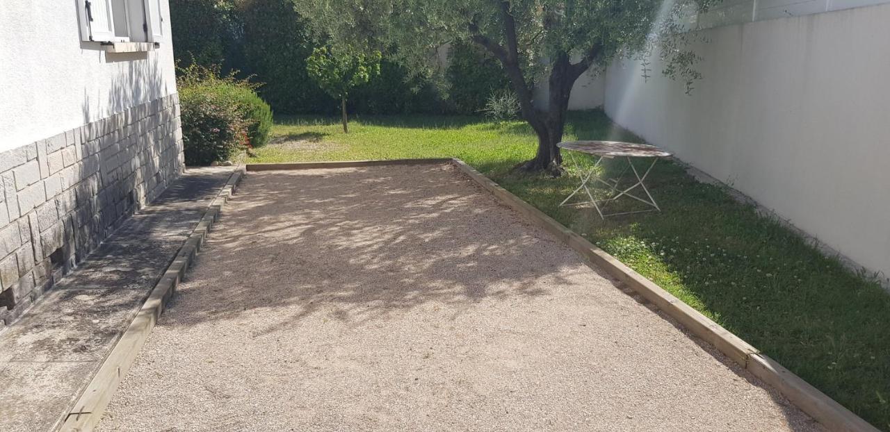Studio Independant A La Villa Garlaban 3 Etoiles Gémenos Zewnętrze zdjęcie